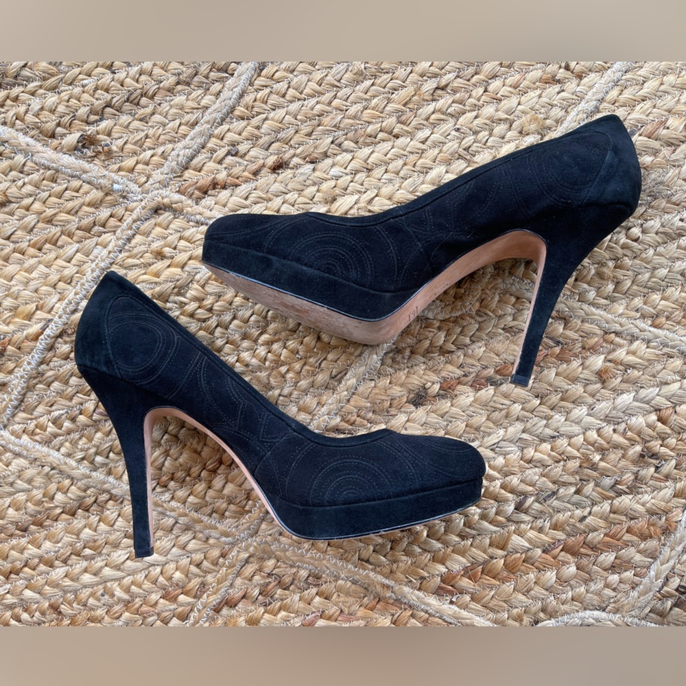 Coach Suede Heels Size 10